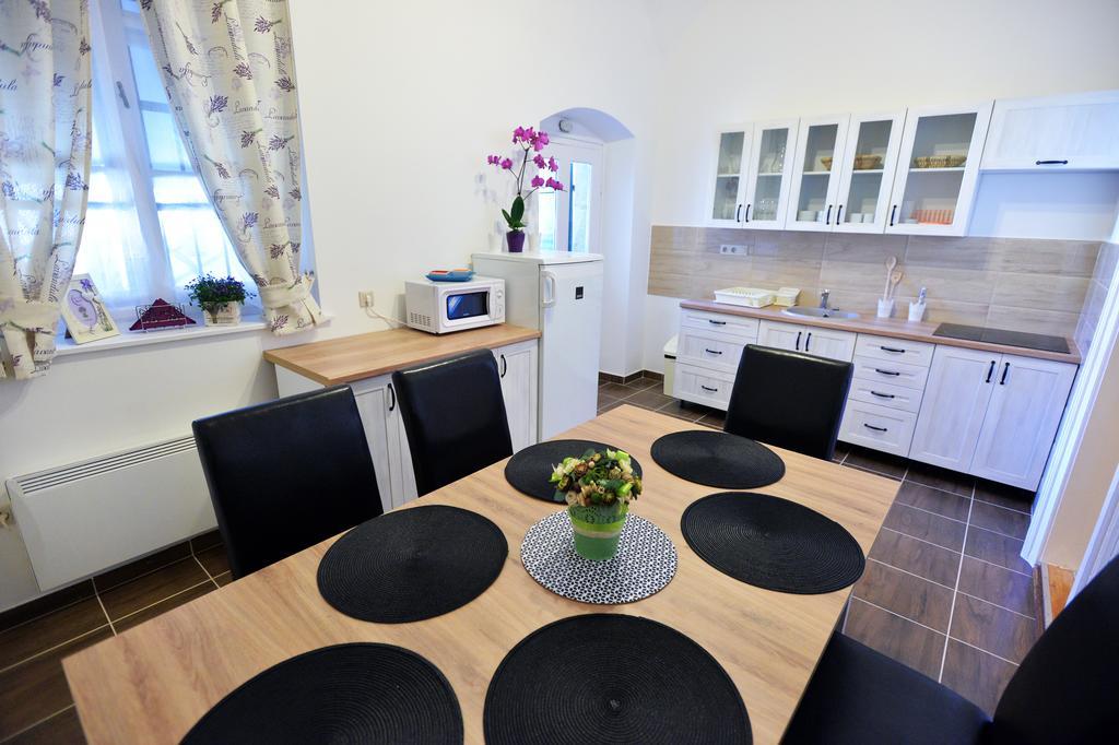 Foter Apartman Eger Exteriér fotografie