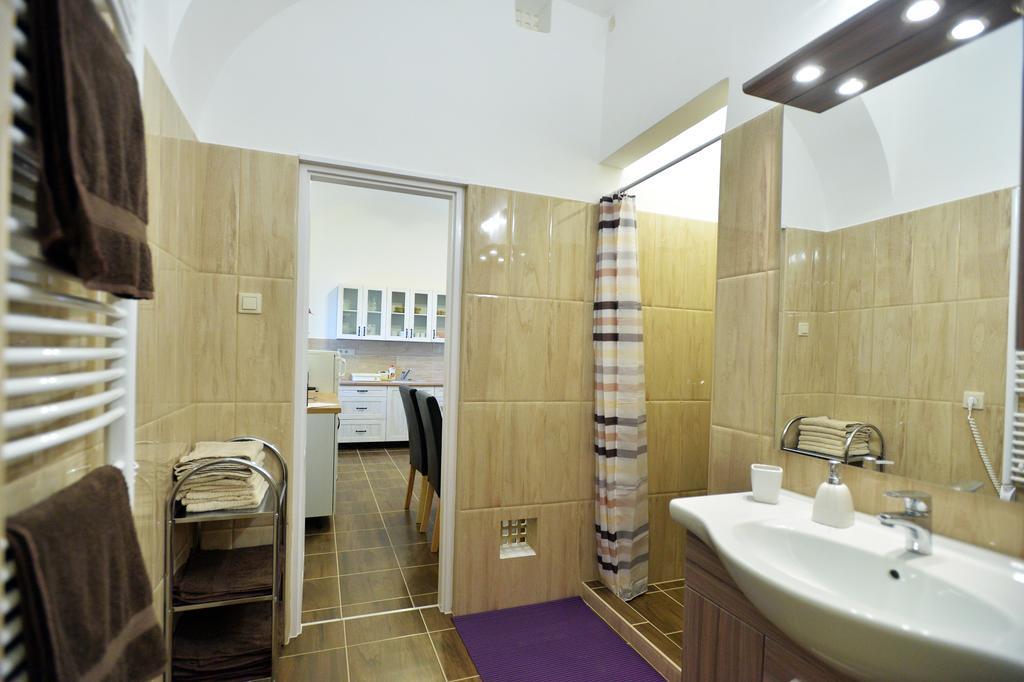 Foter Apartman Eger Exteriér fotografie