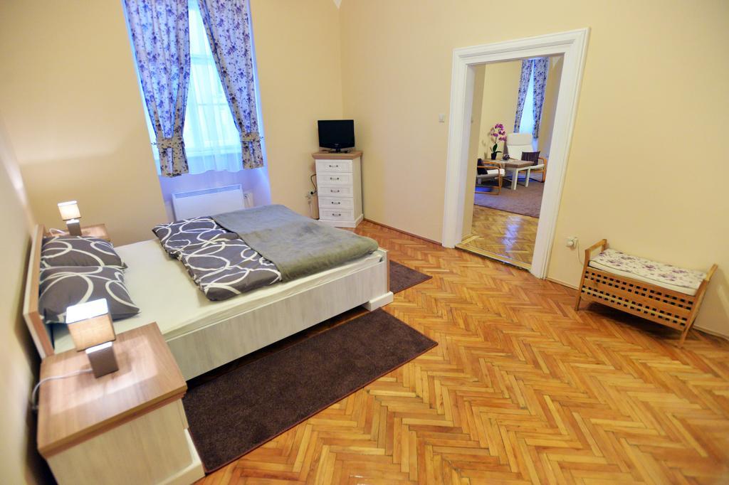 Foter Apartman Eger Exteriér fotografie